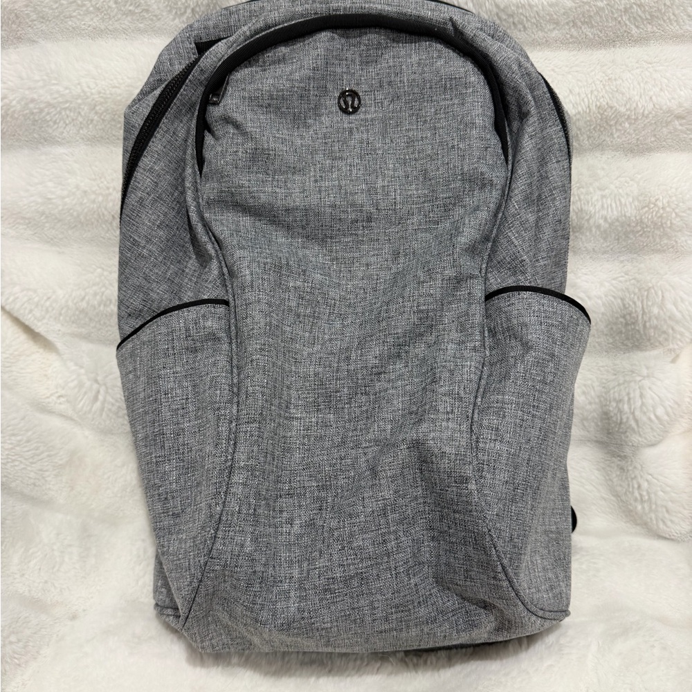 Lululemon | Out of Range 20L | Heathered Black Backpack | Like New